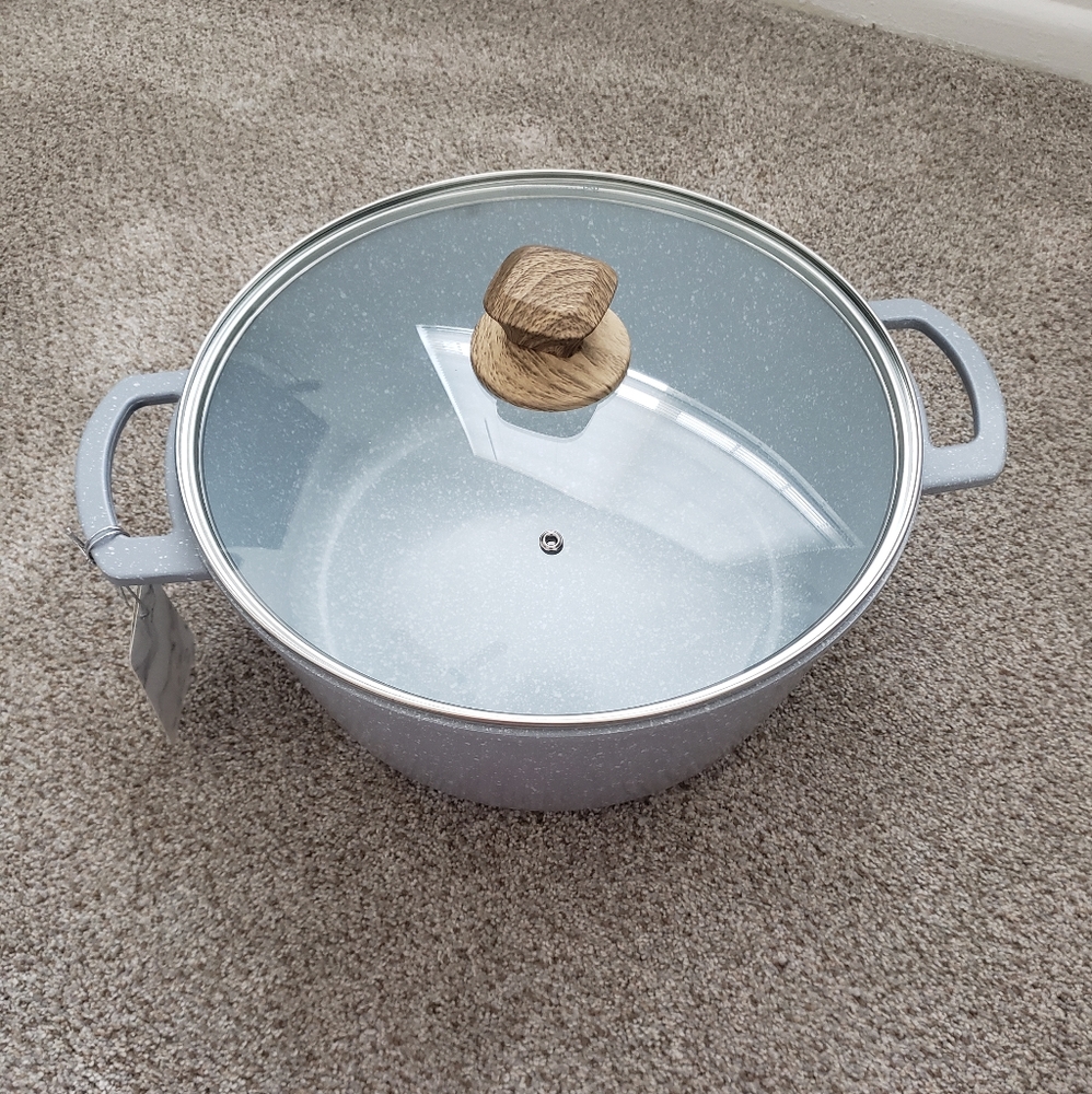 Masterclass 12.5" casserole pan with lid